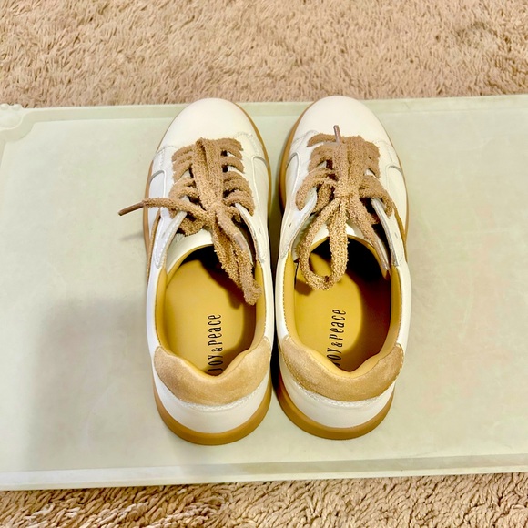 Joy & Peace Cowhide Leather Sneakers - Picture 8 of 9